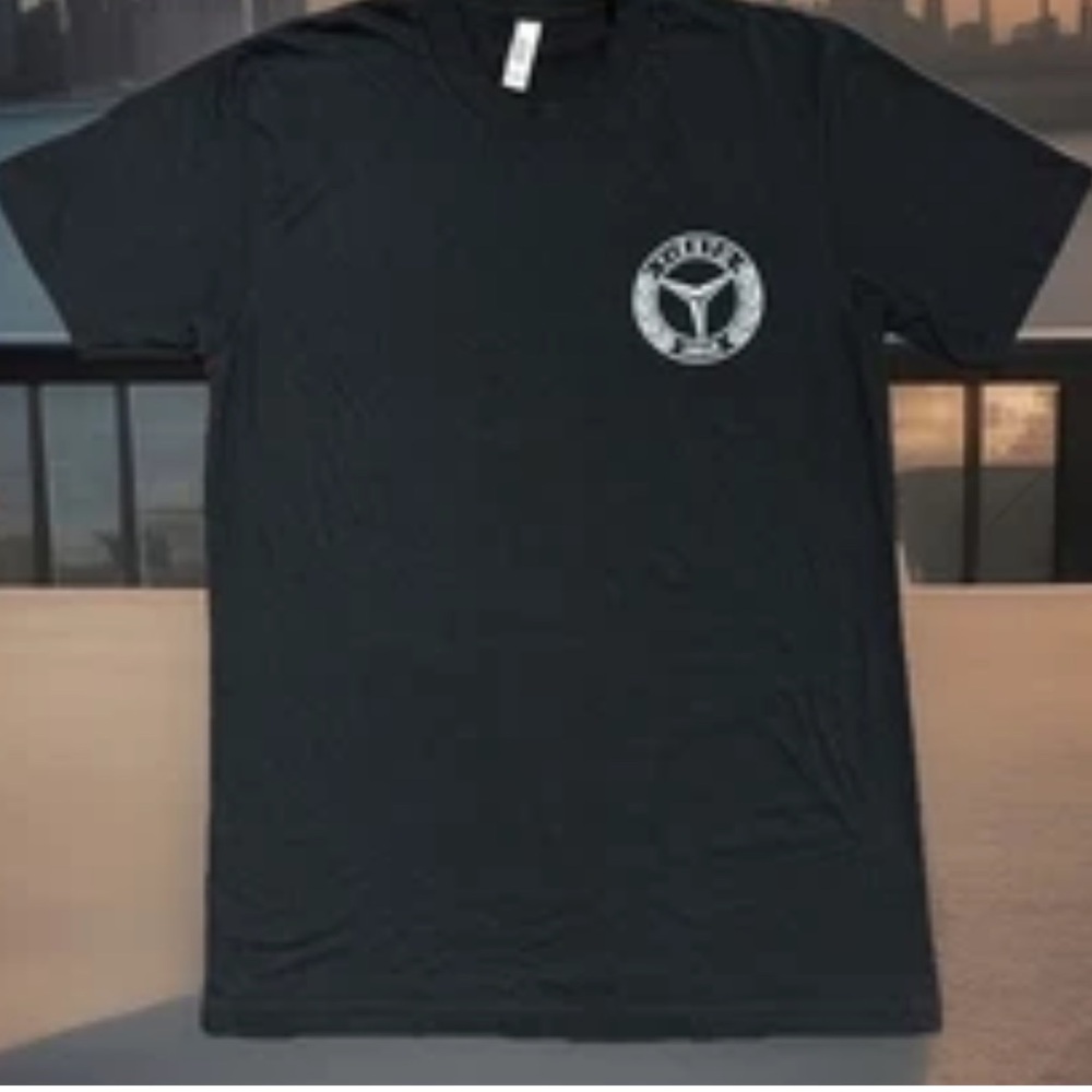 Black Short-Sleeve Graphic Tee - Unbranded tiesto Mercedes
